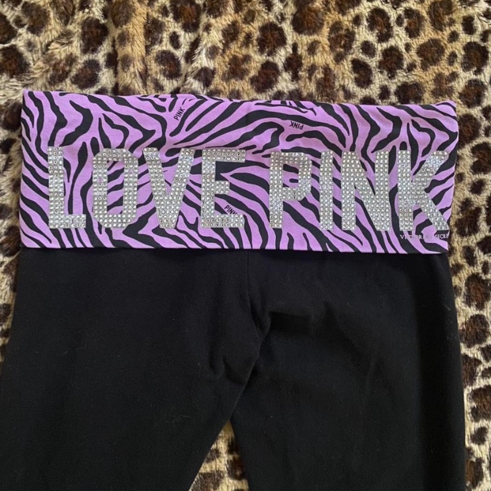 Rare Y2K Fold Over Bedazzled leggings in Purple Zebra Print In A Size Small